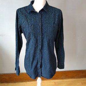 Code Bleu long sleeve button down jean shirt, M